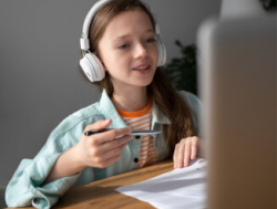 Помогаю разобраться с эстонским, математикой и т.п.