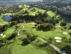 Продается вилла на поле для гольфа на Лазурном берегу Франции