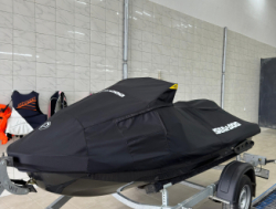 Чехол на гидроцикл