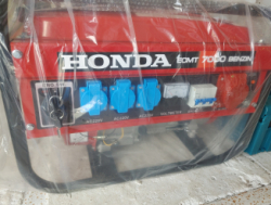 Новый генератор 7kw бензин, (стартер).