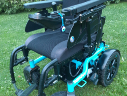 Продается электрическая инвалидная коляска