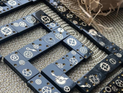 Авторское домино из эпоксидной смолы